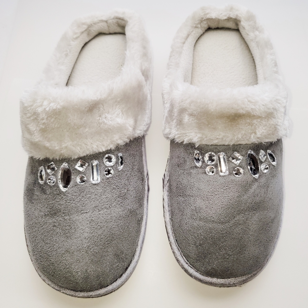 ``S25496 Gray Bling Slippers